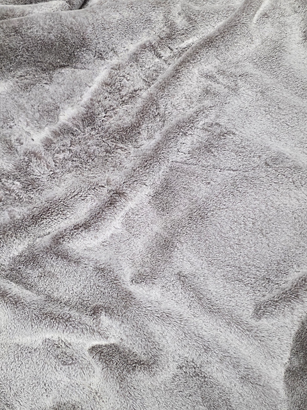 Luxury Minky Throw Blanket - Teddy And Frosted Whispy